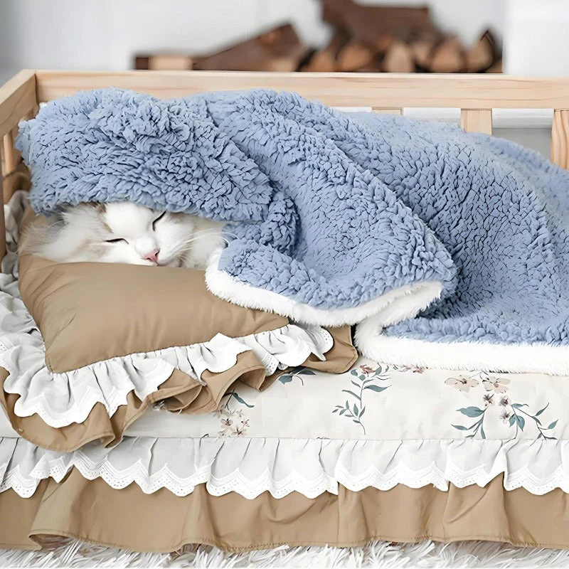 Bear-Ear Pet Cloak Blanket - Image 6