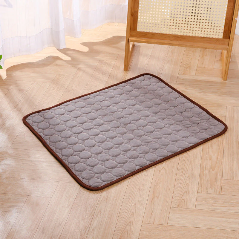 Portable Pet Cooling Mat – No Gel, No Freeze, Just Instant Relief - Image 13
